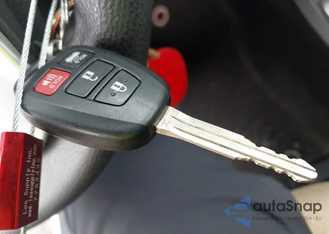 2018 Toyota Corolla Le из США, поврежденный, VIN 2T1BURHE4JC004478